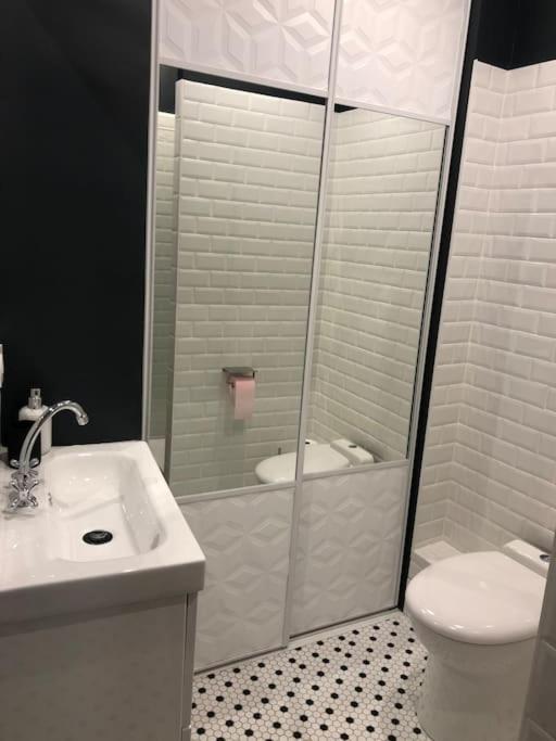 Sejour Detente Au Coeur De Macon Spa,Cine,Bouteille Offerte Buitenkant foto