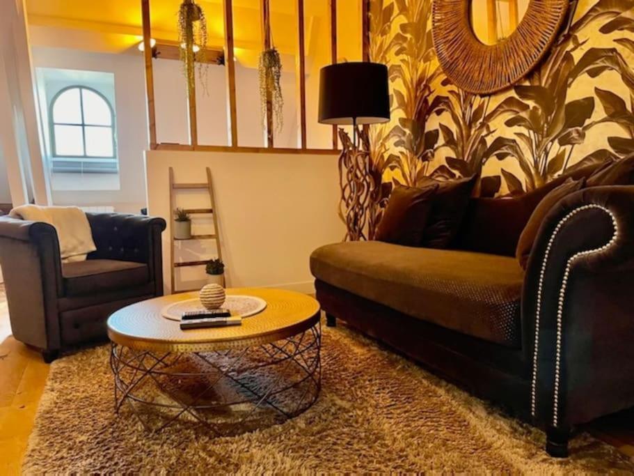 Sejour Detente Au Coeur De Macon Spa,Cine,Bouteille Offerte Buitenkant foto
